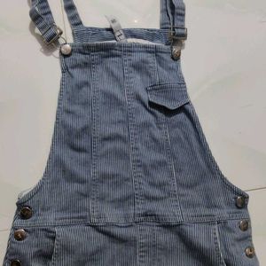 Dungaree