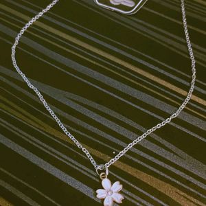 🌸 Fashion Necklace