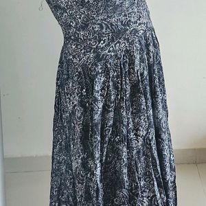 Front Knot Maxi Dress