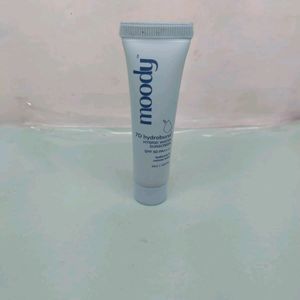 Moody SPF 50 PA++++ Hybrid Water Sunscreen