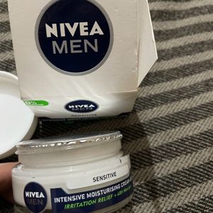 Nivea men sensitive intensive moisturising cream