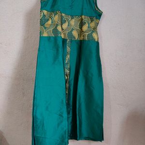 Kurta With Skirt