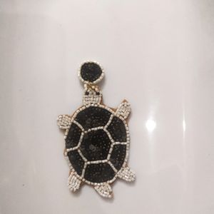 Lucky Tortoise Earings