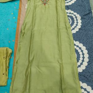 Salwar With Dupatta.No Bottom