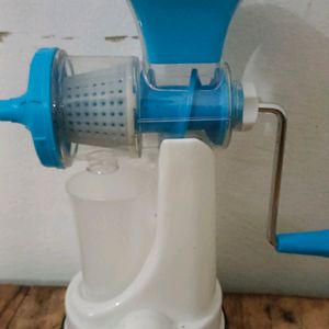 Fruit & Veg Manual Juicer