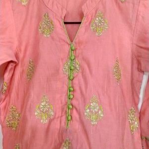 Embroidered Festive Kurta