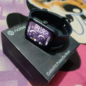 Noise Bluetooth Calling Smart Watch