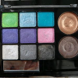 Eyeshadow Palette