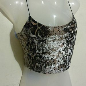 SNAKE PRINTED VELVET CROP TOP