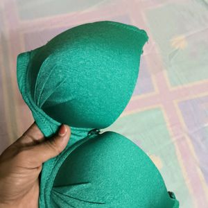 Size 36B Heavy Padded Bra