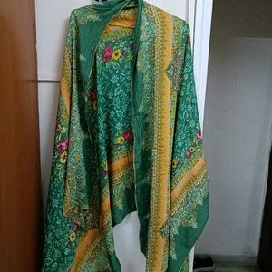 Pakistani Lawn Kurti And Dupatta