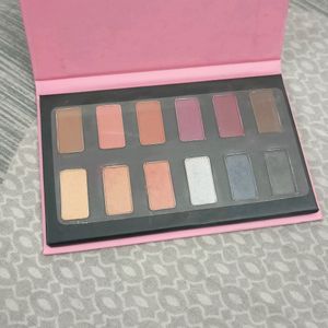 Myglamm Squad Goals Matte+Shimmer 12 Eyeshadow Palette