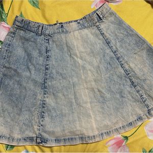 Acid wash Denim Mini Skirt
