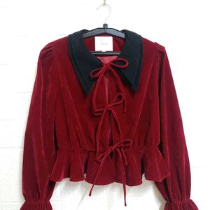 🎀Cute Velvet Top🎀