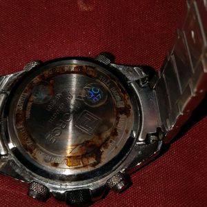 MEN BRANDED WATCH