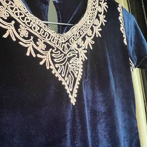 Velvet navy blue Kurta with embroidery detail