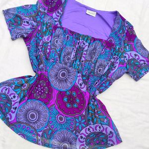 Circle Motifs Printed Plus Size Top