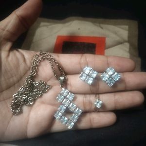 Chain Set With 3  Beautiful Earrings