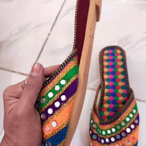 Multicolored Rajasthani Mojari