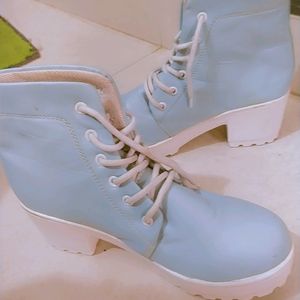 Aesthetic Women Boots