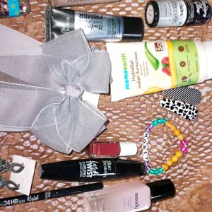 Gift Combo Makeup And Accessories