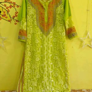 Lucknowi Kurta+ Separate Inner+ Chiffon Dupatta💚