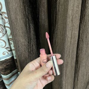 9 To 5 Lakme Lipstick