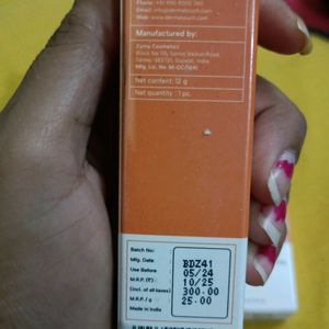 Dermatouch Lipbalm (1 Piece)