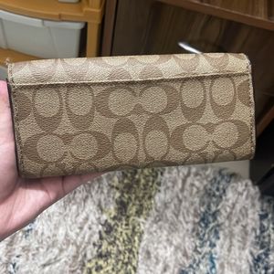 Coach Wallet🎀