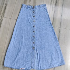 Torny Design Button Denim Skirt