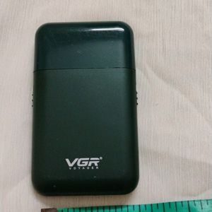 VGR V-390 Shaver For Men