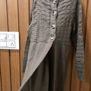 Beautiful Long Good Conditioned Warm Sweater