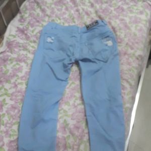 Skinny Fit Pant Blue Color