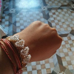 Free Size  Pearl Braclet💫