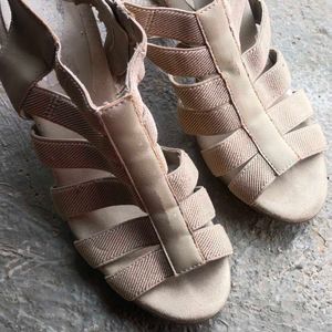 wedge sandals with zipper