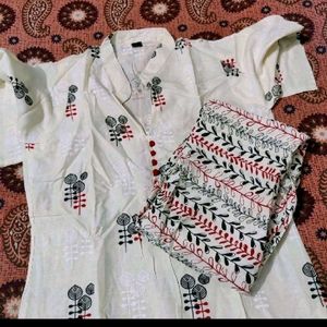 Gosirki Kurta Pant Set( Brand New)