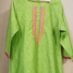 Max Xxl Kurti In A Very Good Condition