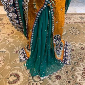 Bridal Saree Stitched In Dubai Boutique