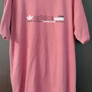 Pink cotton Tshirt.