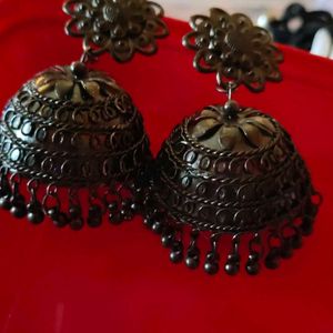 Beautiful 😍 Black 🖤 Colour Earrings 😍