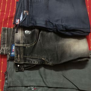 3 Jeans In Good Condition