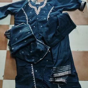 Navey  blue Kurta Set stone