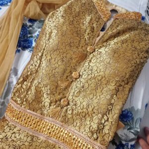 SALE ❗GOLDEN GOWN WTH NET DUPATTA ❤️