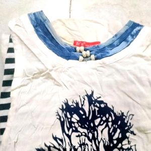 Sleevless White & Blue Top