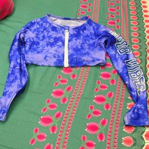 Skin Fitted Gym And Workout Top For Women