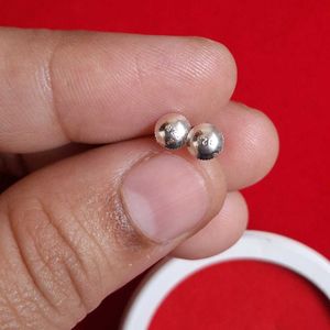 Beautiful Heart Shape Studs Silver