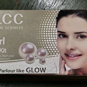 VlCC Pearl Facial Kit