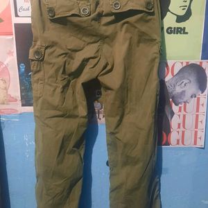 OLIVE GREEN CARGO PANT✨