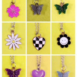 10 Pcs PENDANTS NECKLACES 🔥