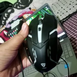 Gaming Led Backlghit Mouse USB Wires With Pad